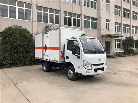 危險品平板車